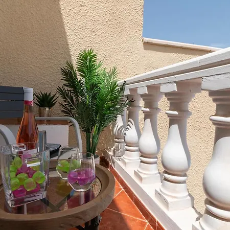 Apartamento Nuevo!!! Recién reformado con piscina y parking Caleta de Fuste Exterior foto